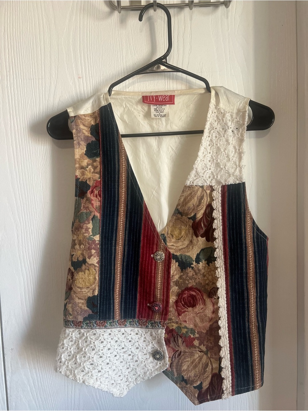Ivy Wear Vintage Pattern Patchwork Ivory Vest Floral Lace Size M Made in USA
